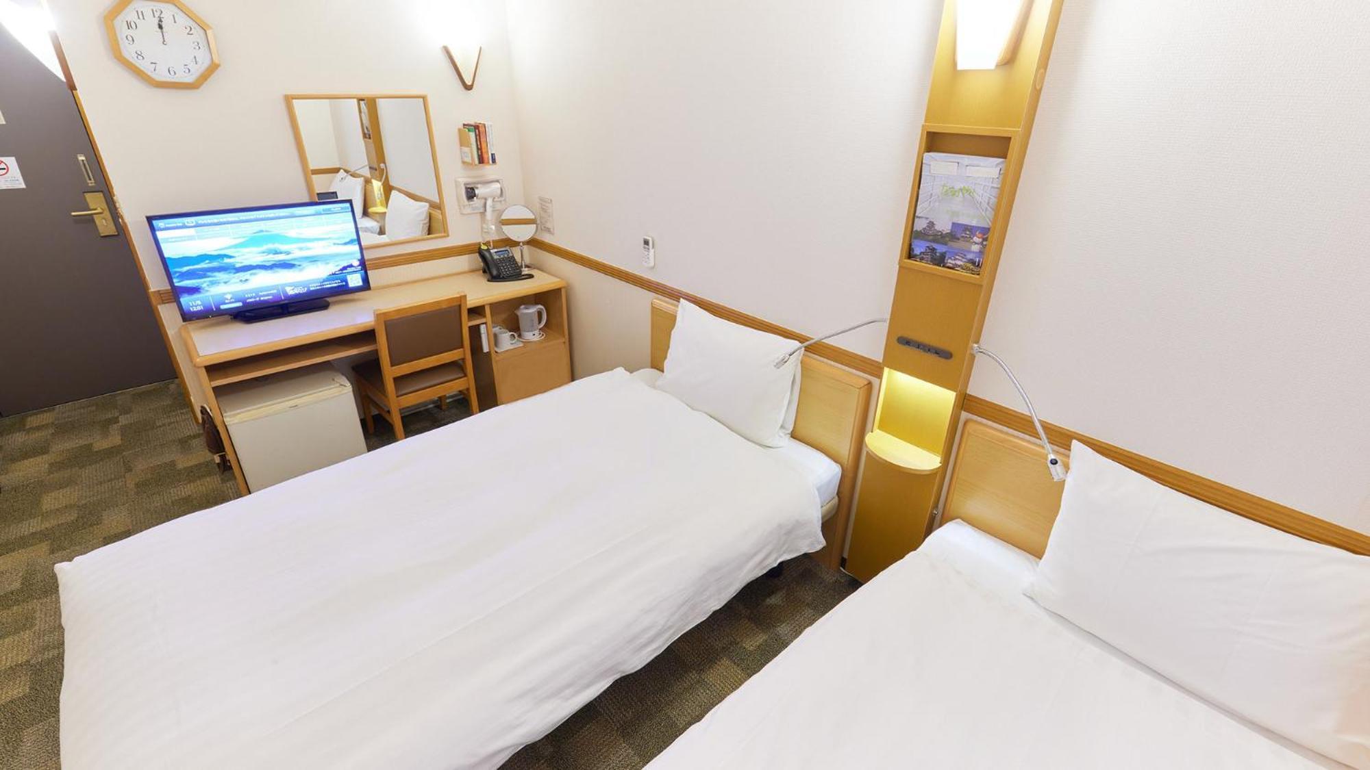 Toyoko Inn Wako-Shi Ekimae Room photo
